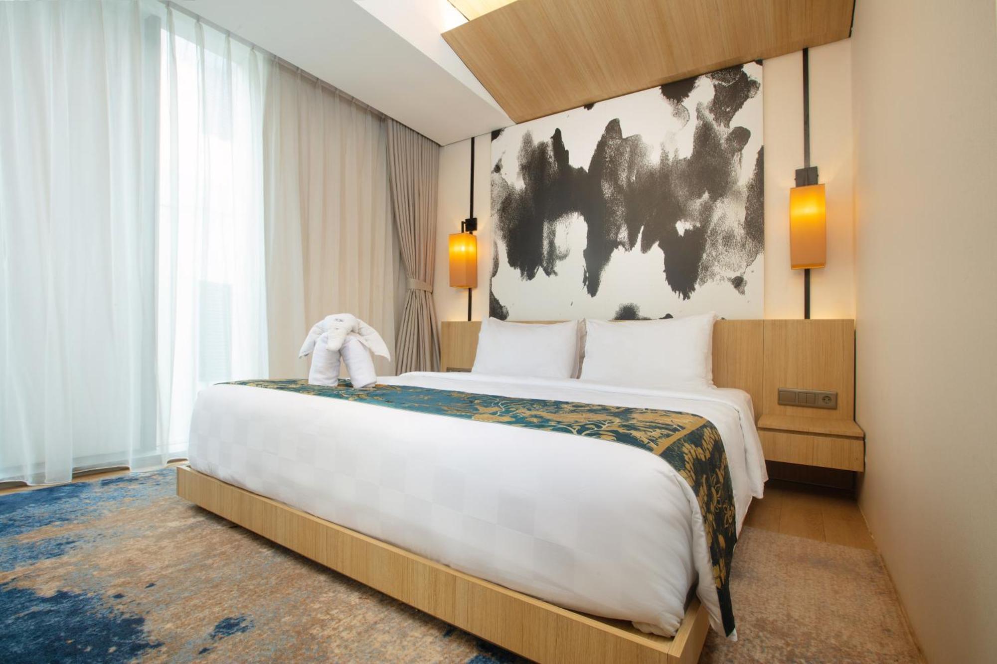 Louis Kienne Cikarang Hotel & Service Apartment Бекаси Экстерьер фото